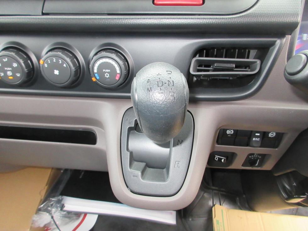 三菱 冷凍・保冷 小型  2RGーFBAV0 14枚目