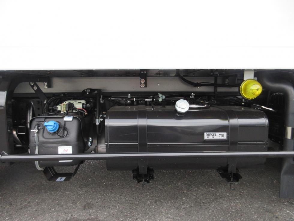 三菱 冷凍・保冷 小型  2RGーFBAV0 36枚目