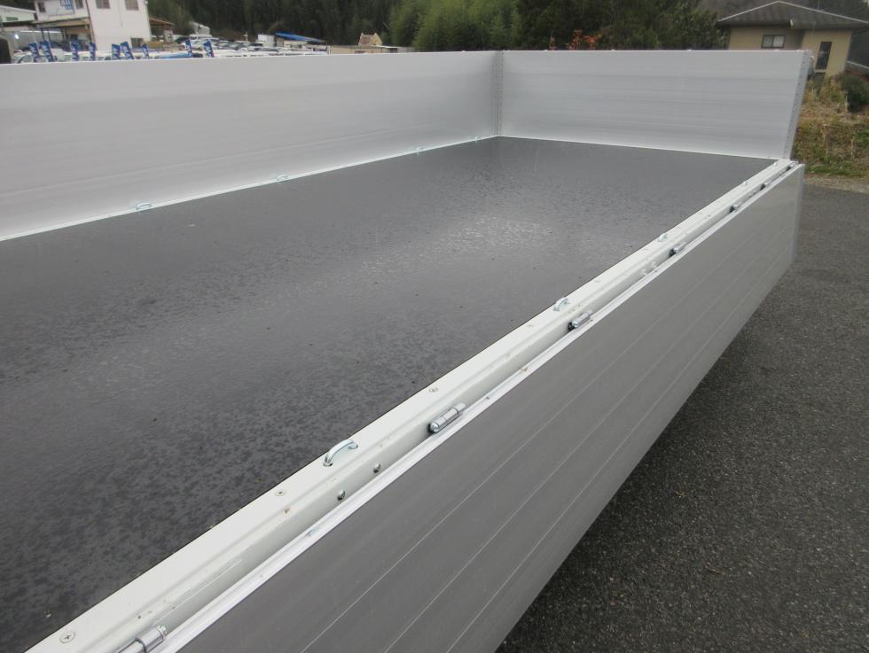 三菱 平ボデー・Wキャブ・シャーシ 小型  2PGーFEB90 28枚目