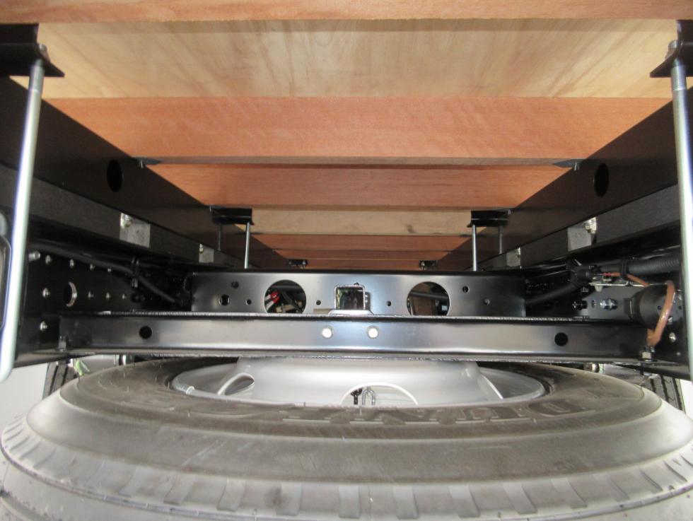 三菱 平ボデー・Wキャブ・シャーシ 小型  2PGーFEB90 30枚目