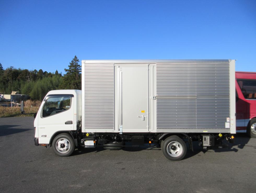 三菱 バン 小型  2RGーFEAV0 4枚目