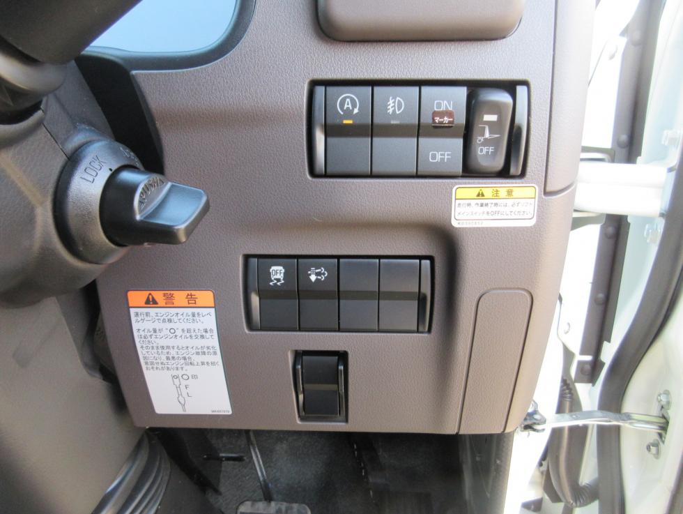 三菱 バン 小型  2RGーFEAV0 10枚目