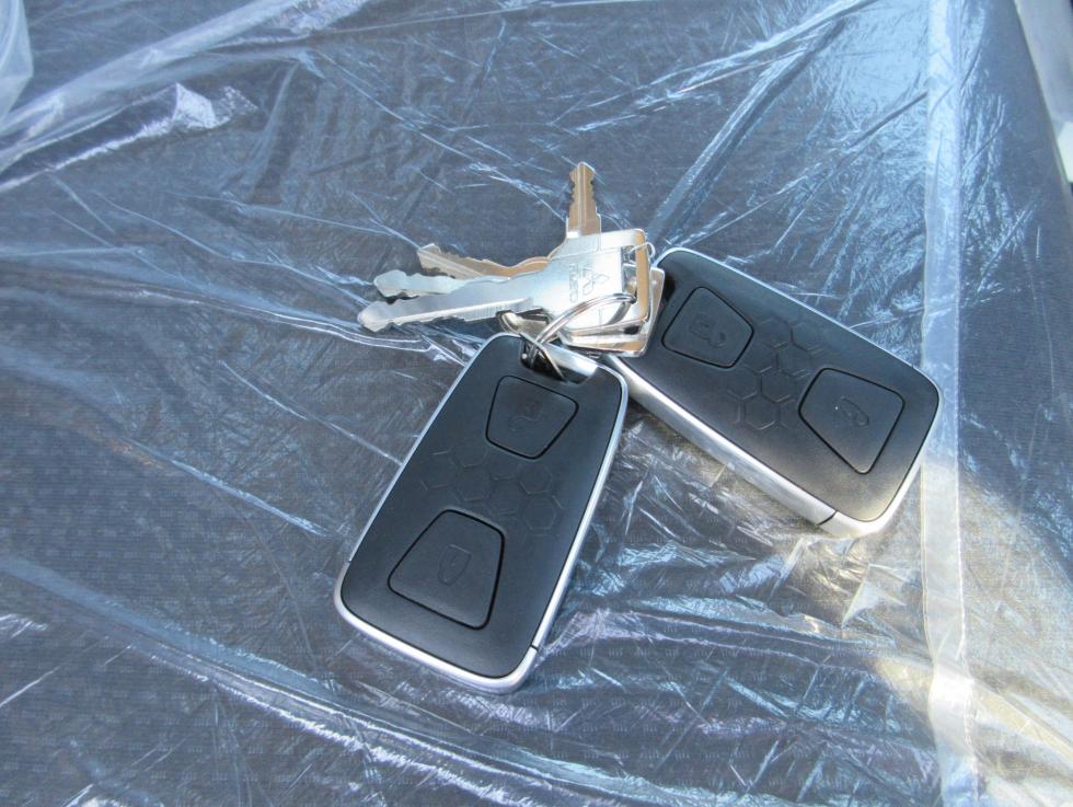 三菱 バン 小型  2RGーFEAV0 18枚目