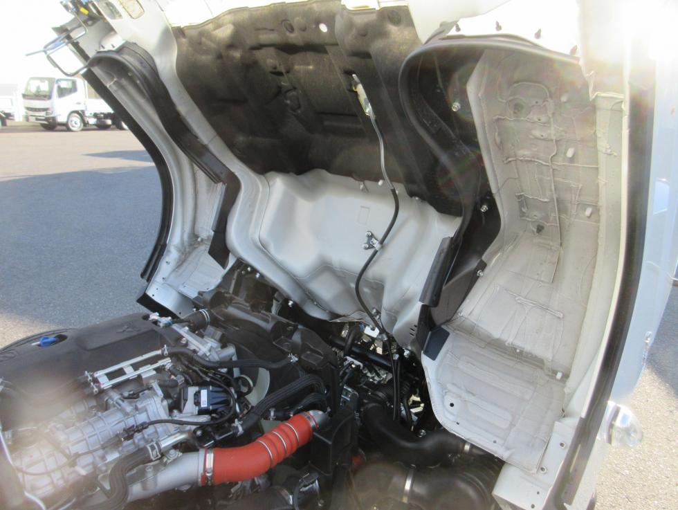 三菱 バン 小型  2RGーFEAV0 49枚目