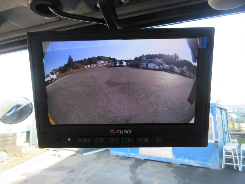 三菱 平ボデー・Wキャブ・シャーシ 中型  2KGーFK65F 15枚目