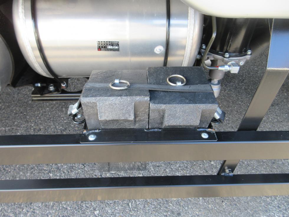 三菱 平ボデー・Wキャブ・シャーシ 中型  2KGーFK65F 35枚目