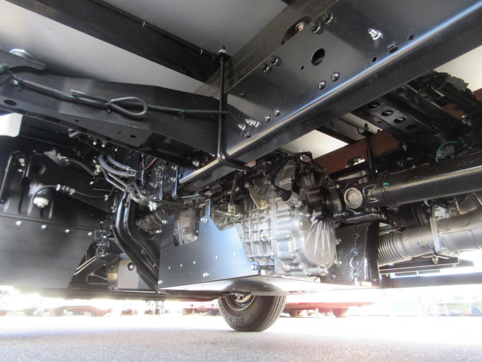 三菱 平ボデー・Wキャブ・シャーシ 中型  2KGーFK65F 43枚目