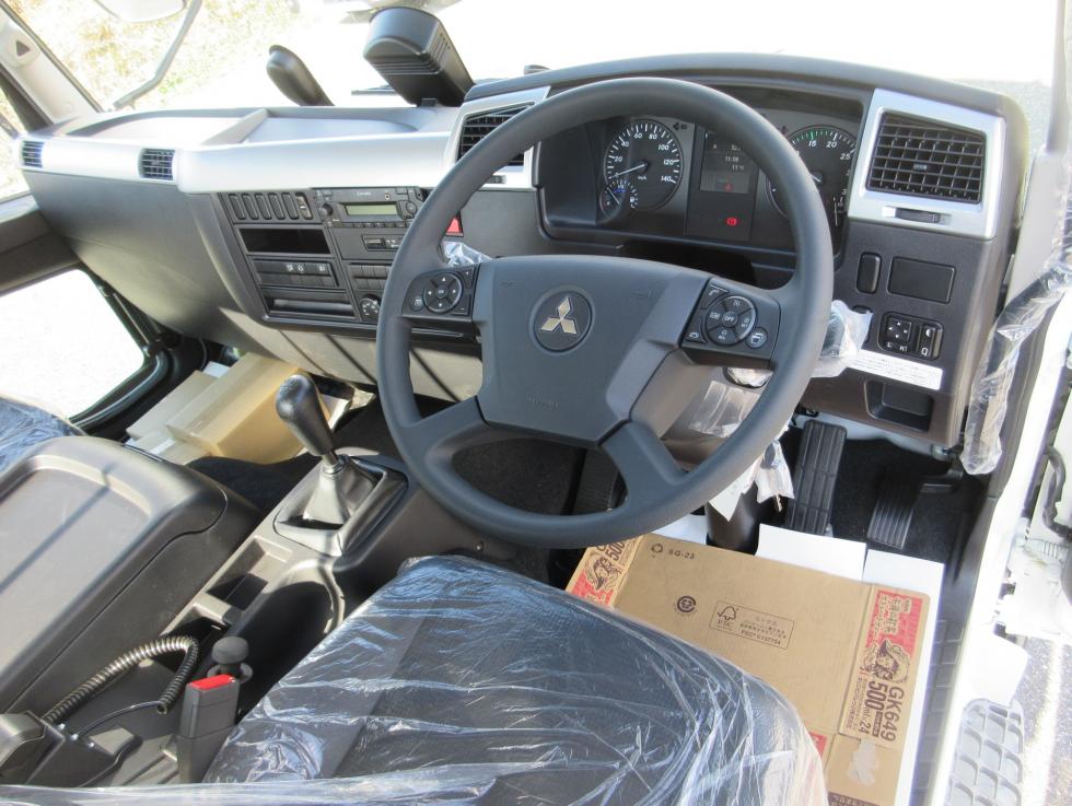 三菱 平ボデー・Wキャブ・シャーシ 中型  2KGーFK65F 9枚目