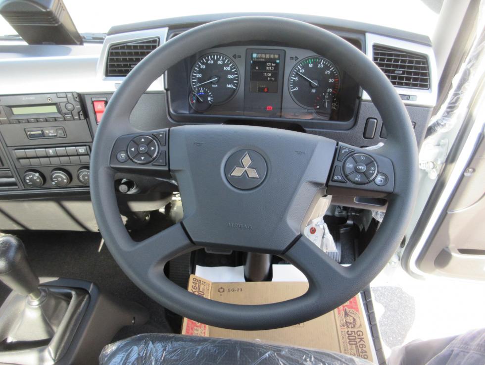 三菱 平ボデー・Wキャブ・シャーシ 中型  2KGーFK65F 11枚目