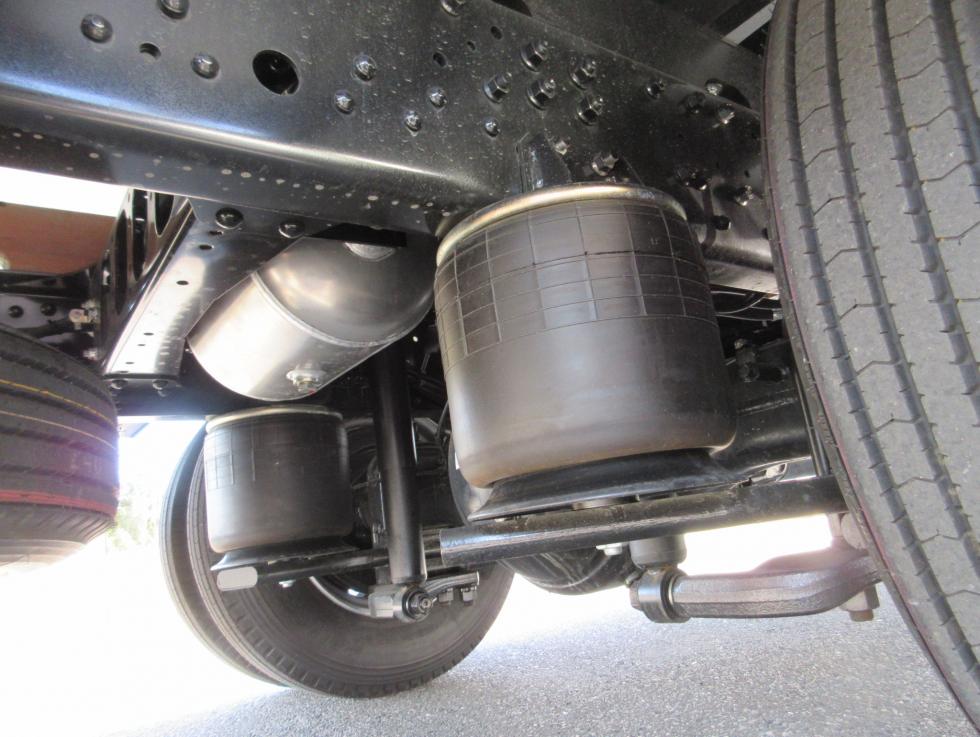 三菱 平ボデー・Wキャブ・シャーシ 中型  2KGーFK65F 34枚目