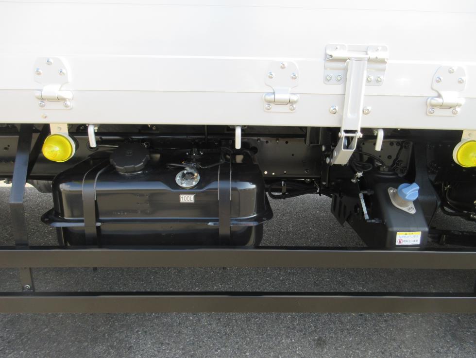 三菱 平ボデー・Wキャブ・シャーシ 中型  2KGーFK65F 40枚目