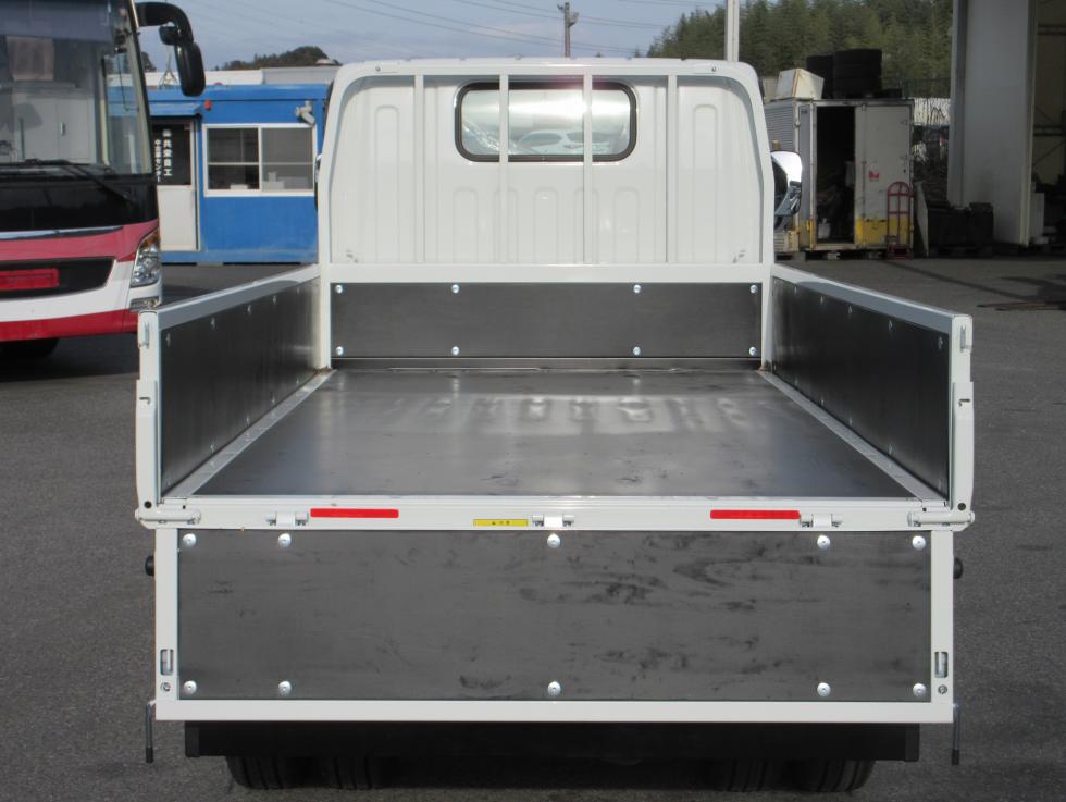 三菱 平ボデー・Wキャブ・シャーシ 小型  2RGーFBAV0 23枚目