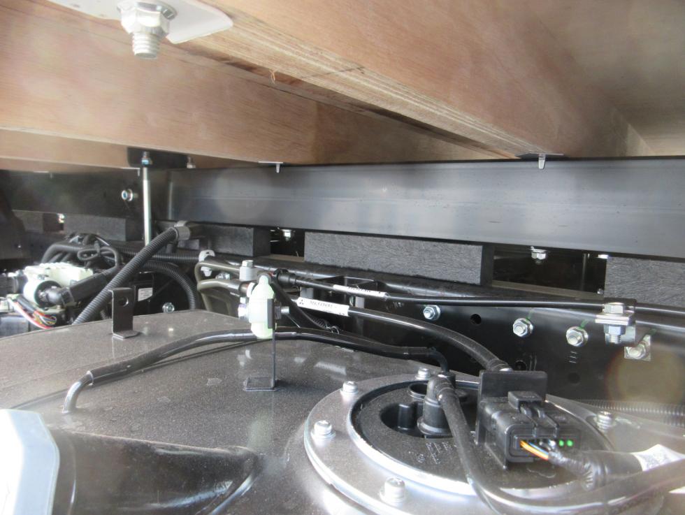 三菱 平ボデー・Wキャブ・シャーシ 小型  2RGーFBAV0 34枚目