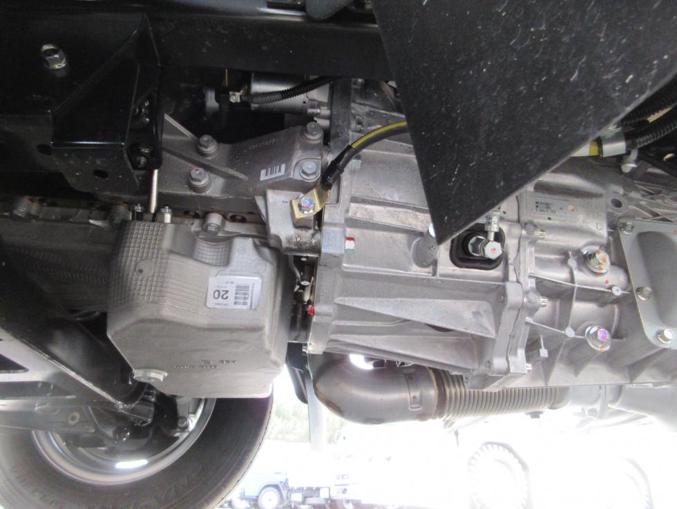 三菱 平ボデー・Wキャブ・シャーシ 小型  2RGーFBAV0 41枚目