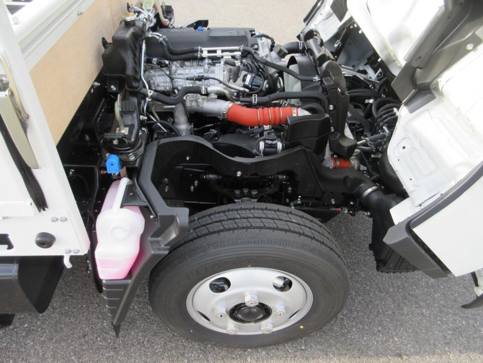 三菱 平ボデー・Wキャブ・シャーシ 小型  2RGーFBAV0 47枚目