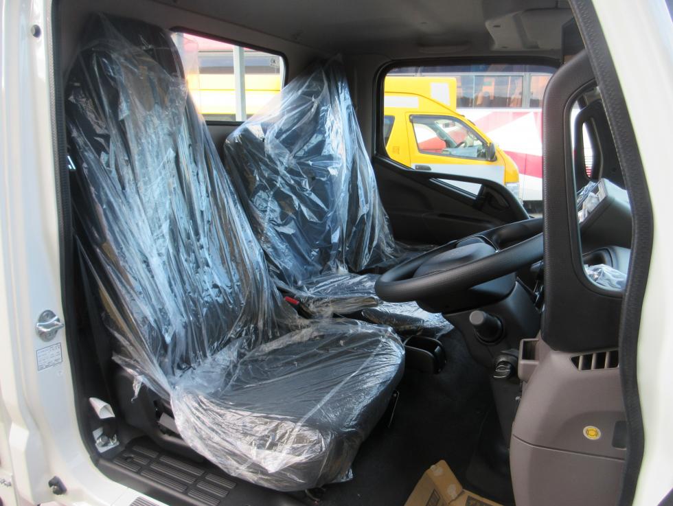 三菱 平ボデー・Wキャブ・シャーシ 小型  2RGーFBAV0 7枚目