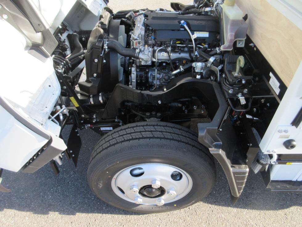 三菱 平ボデー・Wキャブ・シャーシ 小型  2RGーFBAV0 45枚目