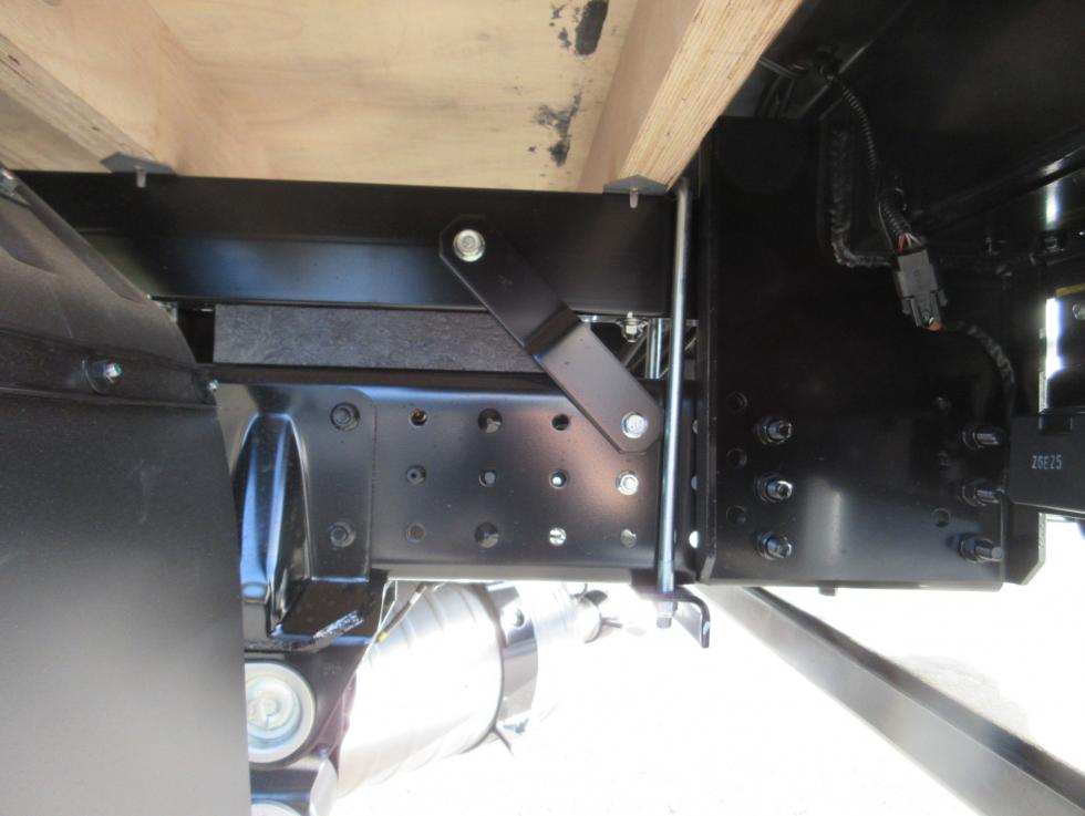 三菱 平ボデー・Wキャブ・シャーシ 小型  2RGーFBAV0 39枚目