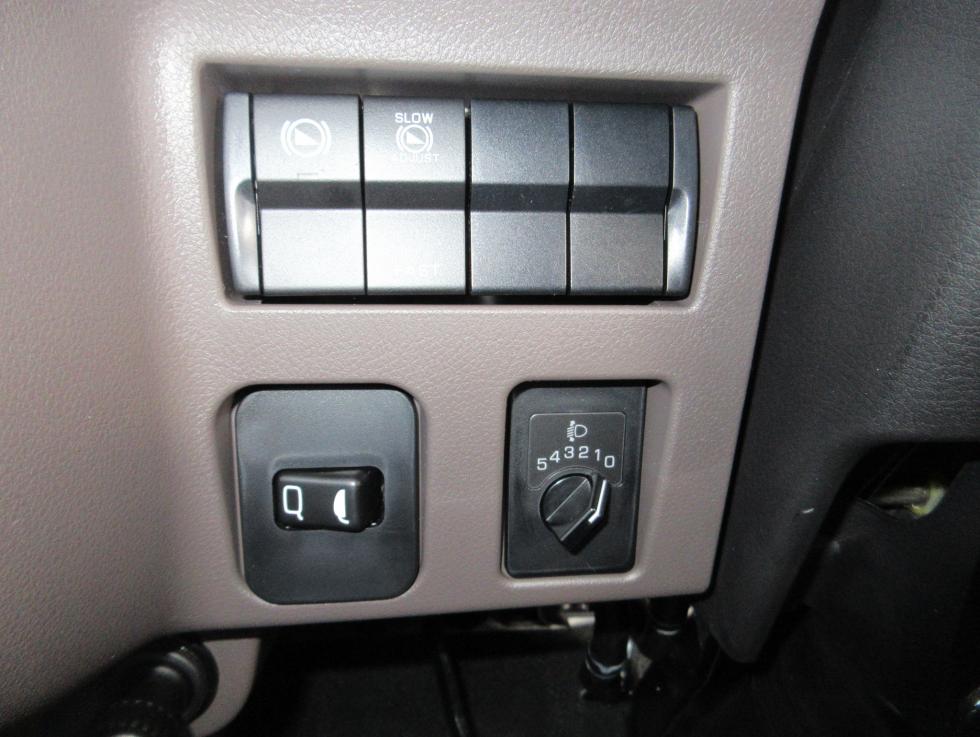 三菱 平ボデー・Wキャブ・シャーシ 小型  2RGーFBAV0 15枚目